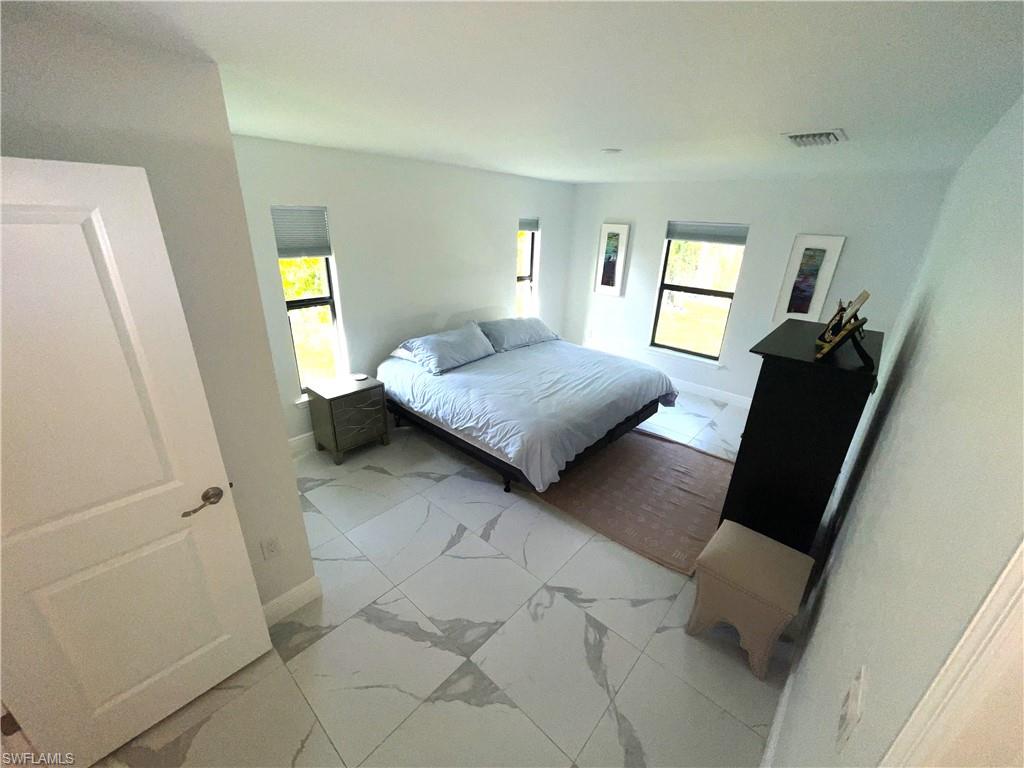 5536 Beck ST photo 6