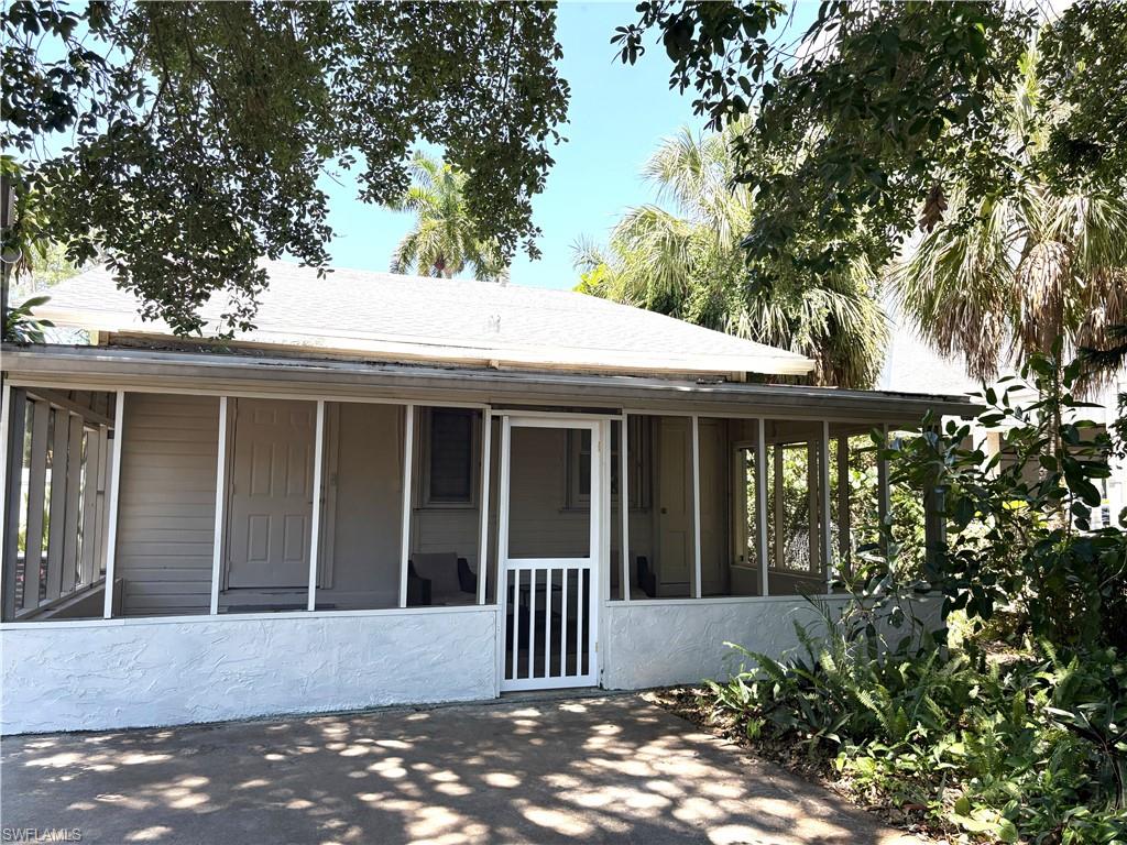 2156 Victoria AVE photo 19