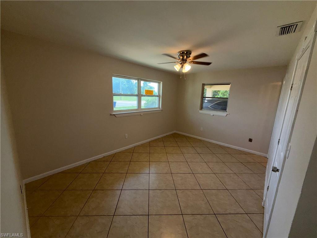 1101 Leeland Heights BLVD E photo 16