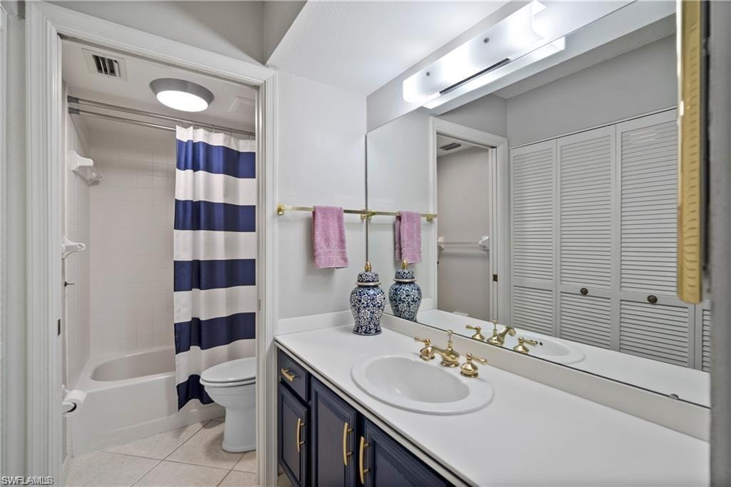 7430 Lake Breeze DR 402 photo 13