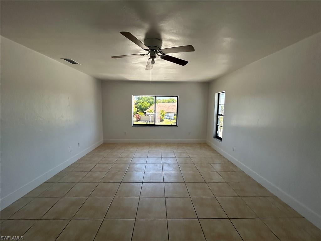 4708 SE 5th PL 204 photo 8