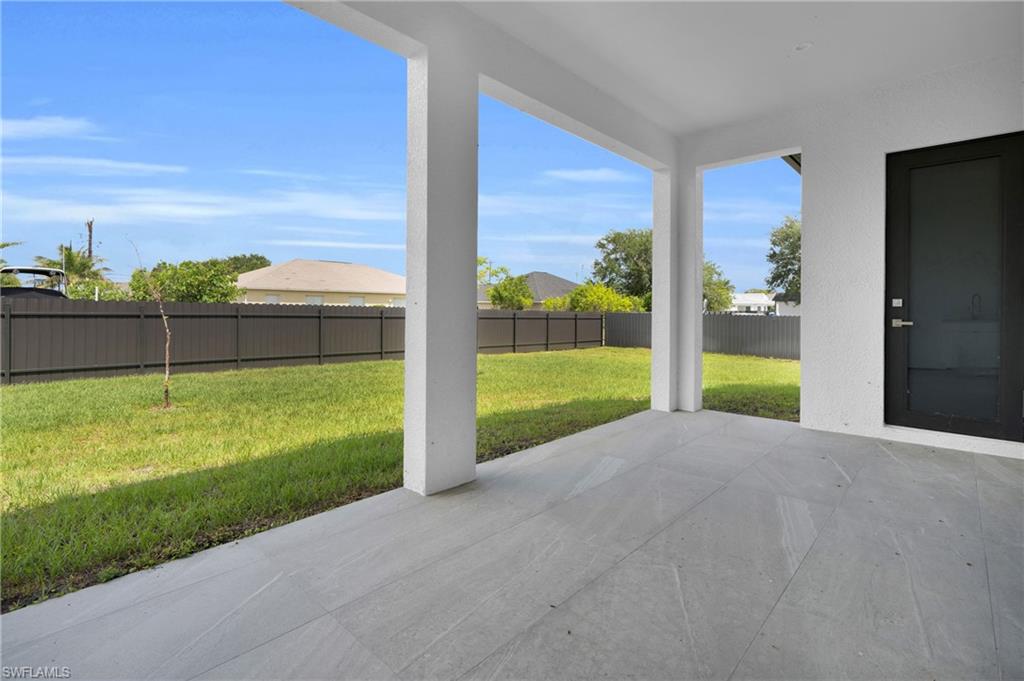 914 Chiquita BLVD N photo 35