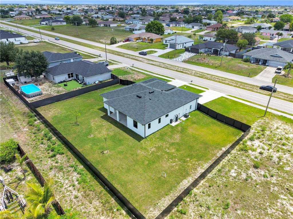 914 Chiquita BLVD N photo 10