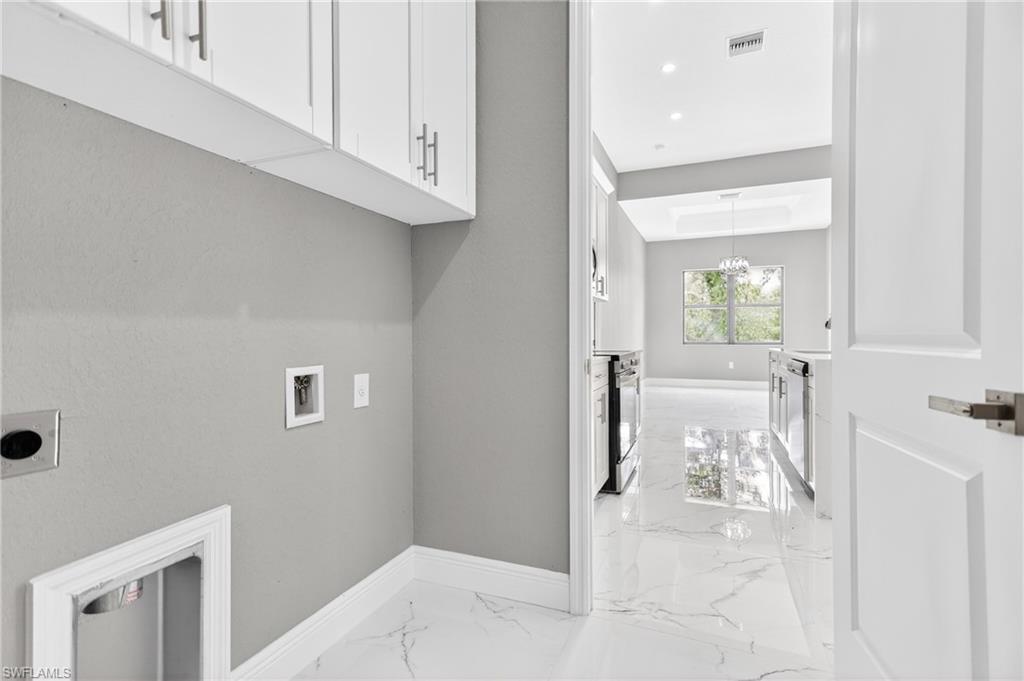 1114 Bari ST E photo 34