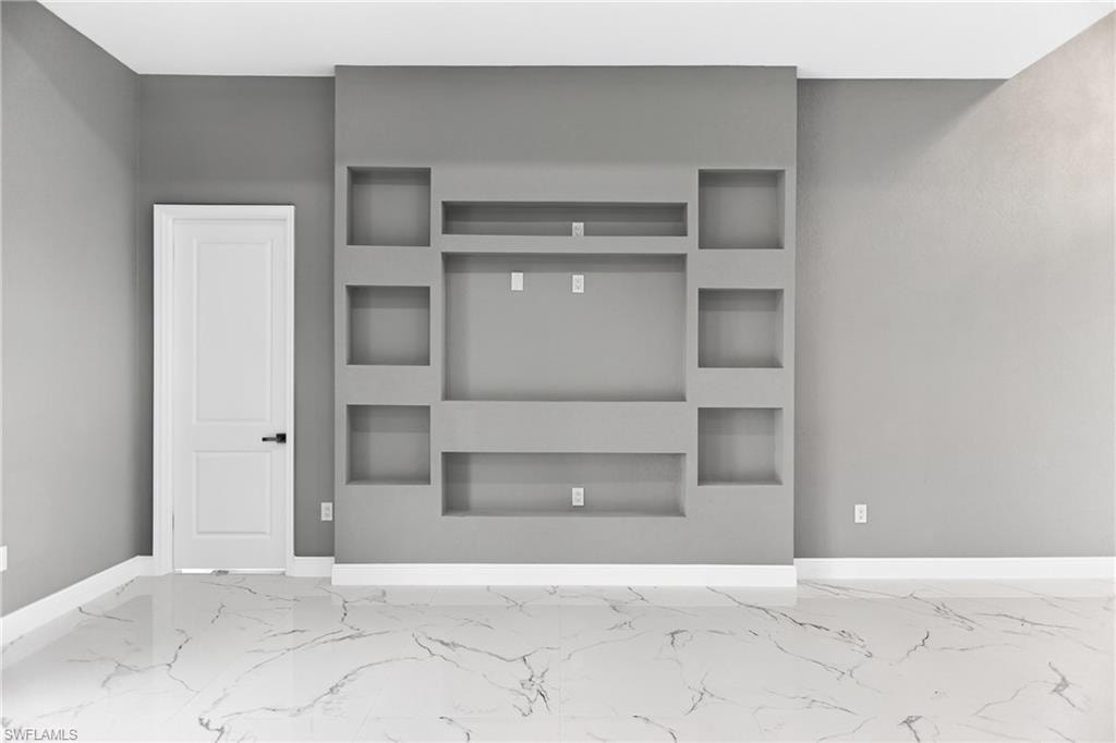 1114 Bari ST E photo 14