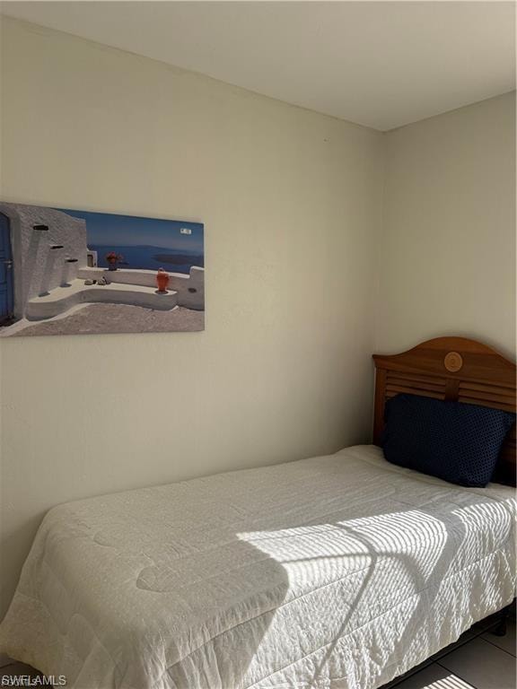 1005 SW 48th TER 8 photo 28