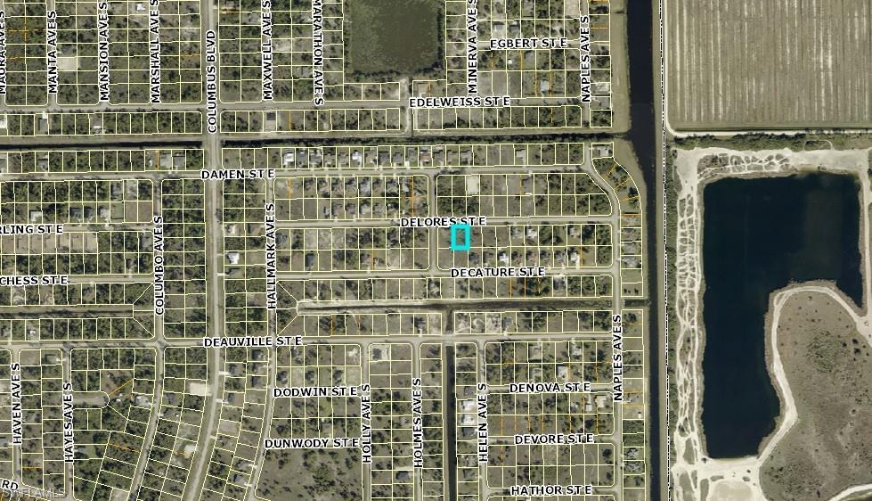 1236 Delores ST E