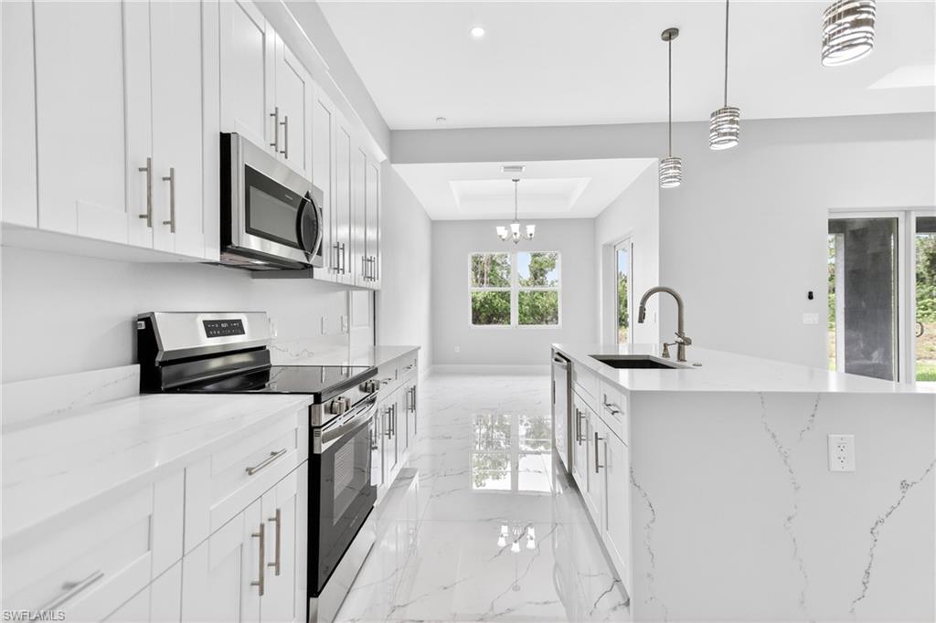 1118 Bari ST E photo 9