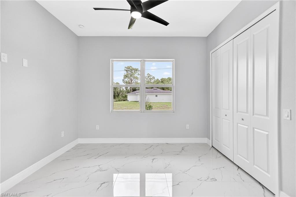 1118 Bari ST E photo 37