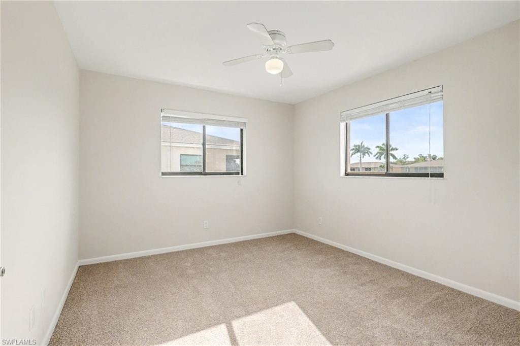 4528 SE 5th PL 8 photo 9