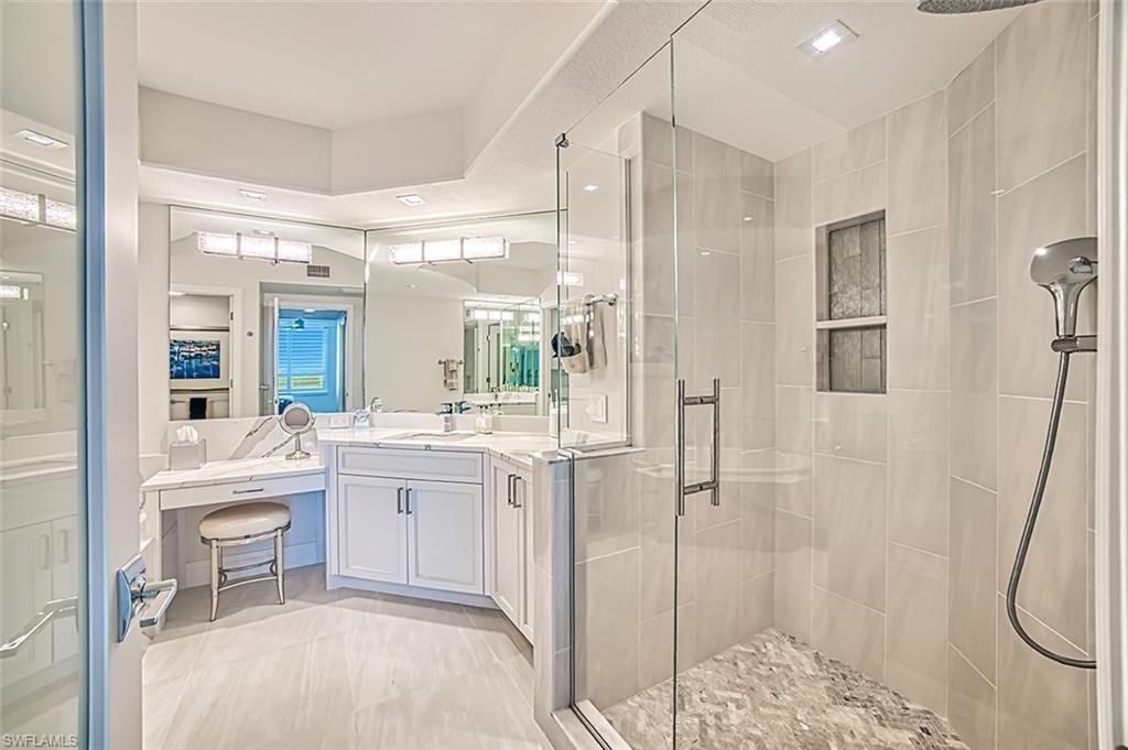 Primary BA with walk in shower