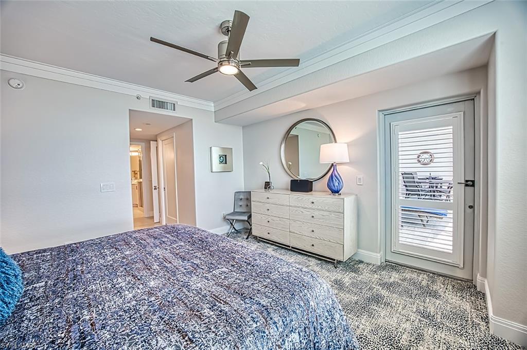 Primary Suite access to lanai