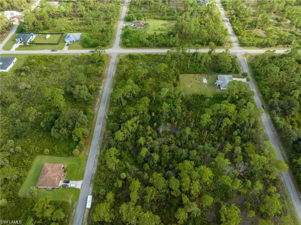 Aerial overview of property's location