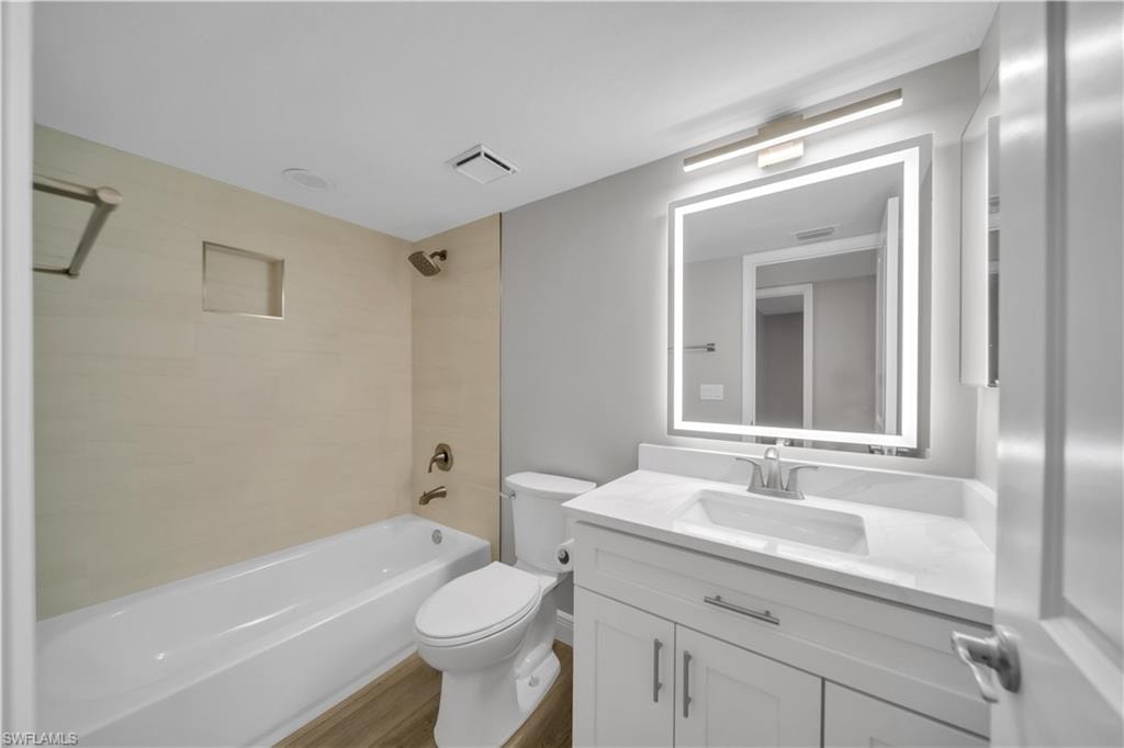 5790 Trailwinds DR 111 photo 22