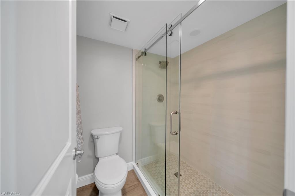 5790 Trailwinds DR 111 photo 32