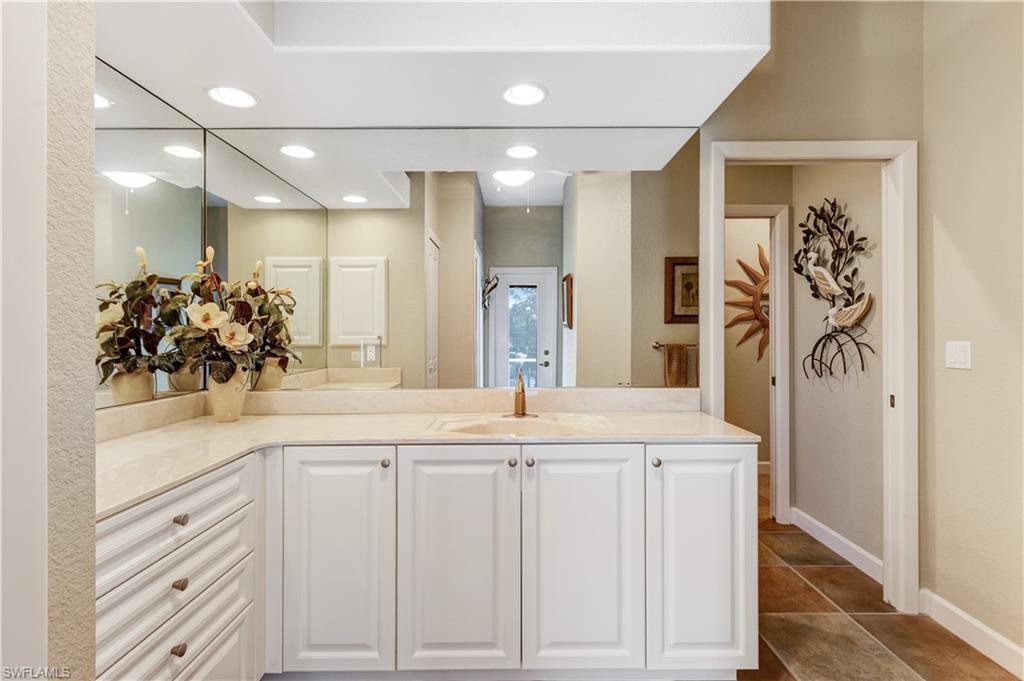 735 Elisa DR photo 22