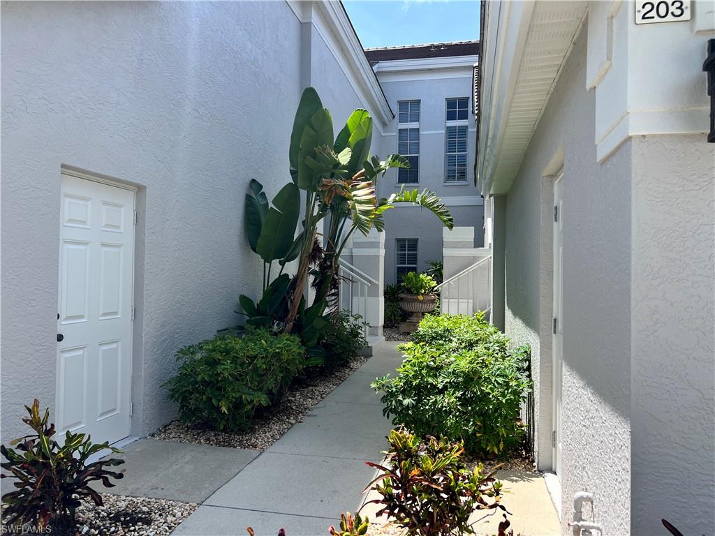25240 PELICAN CREEK CIR 202