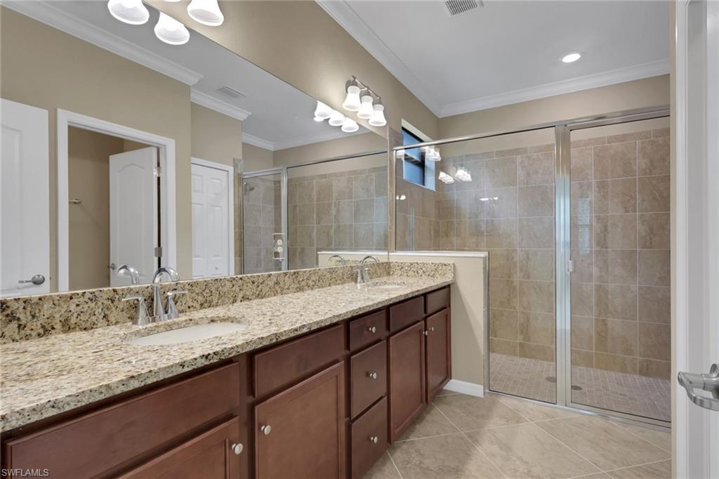 9469 Foxglove LN photo 16