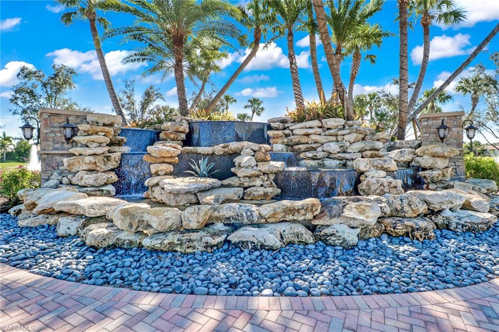 9469 Foxglove LN photo 39