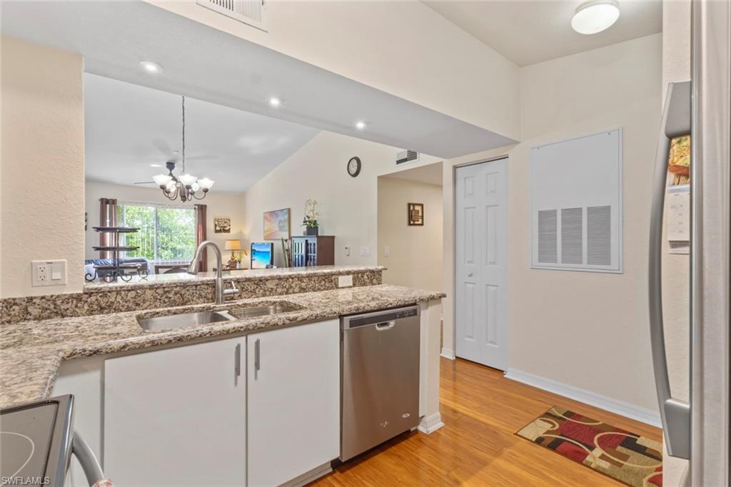 8288 Key Royal LN 1435 photo 9