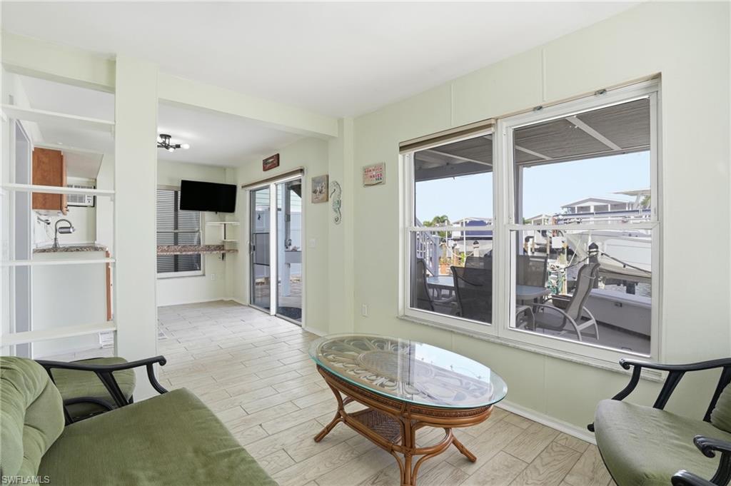 Florida room