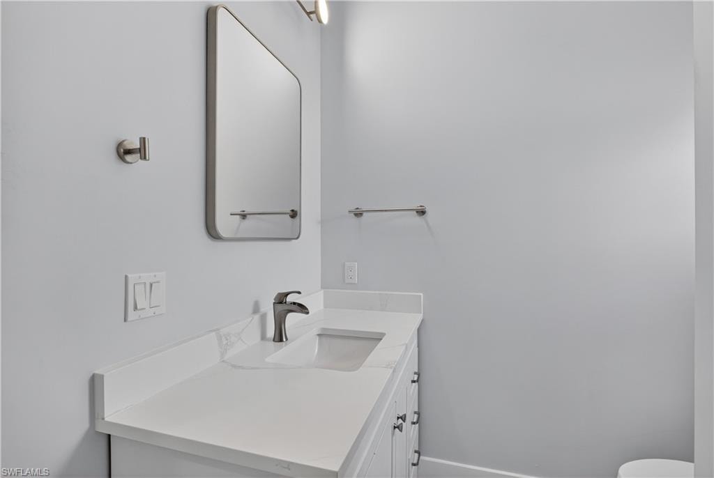 2nd Bathroom