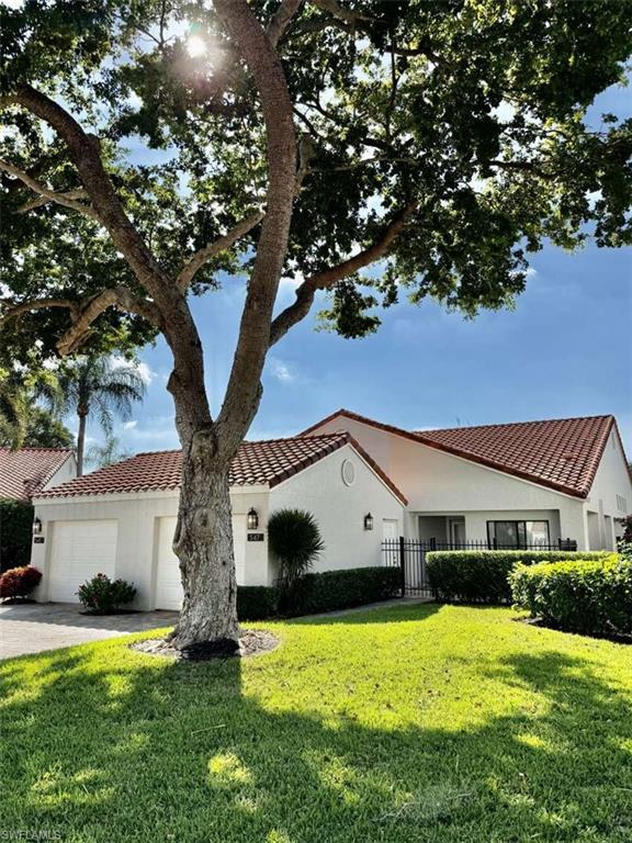 547 Beachwalk CIR
