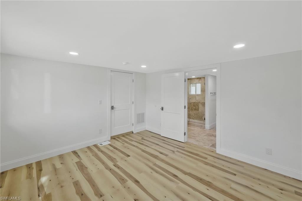 1755 Oakley AVE photo 17