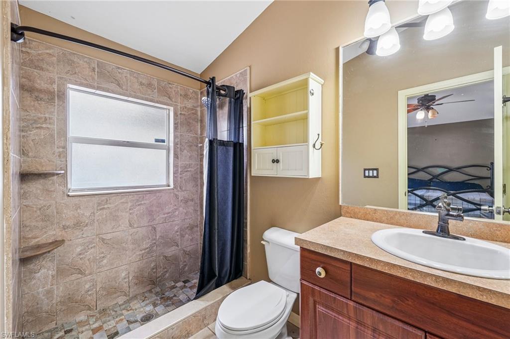 437 Raymer ST photo 17