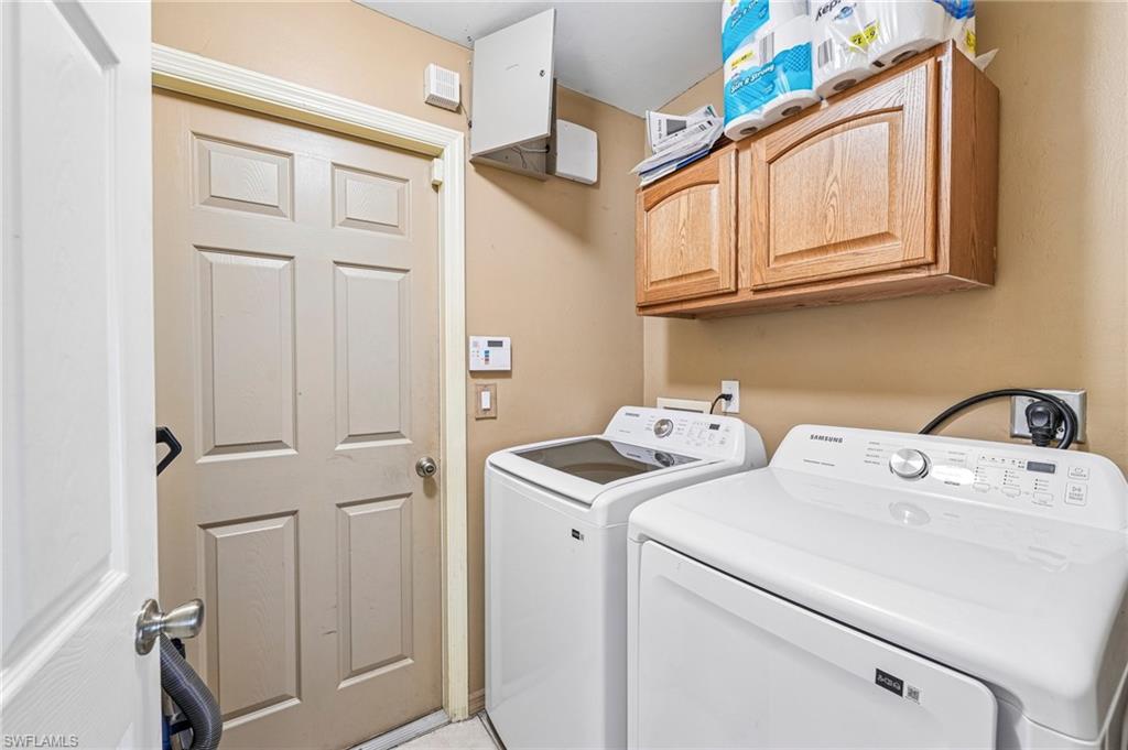 437 Raymer ST photo 24