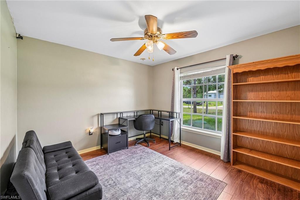 437 Raymer ST photo 21