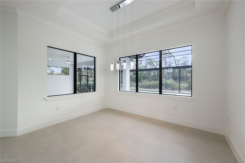 2806 Golden Gate BLVD W photo 15