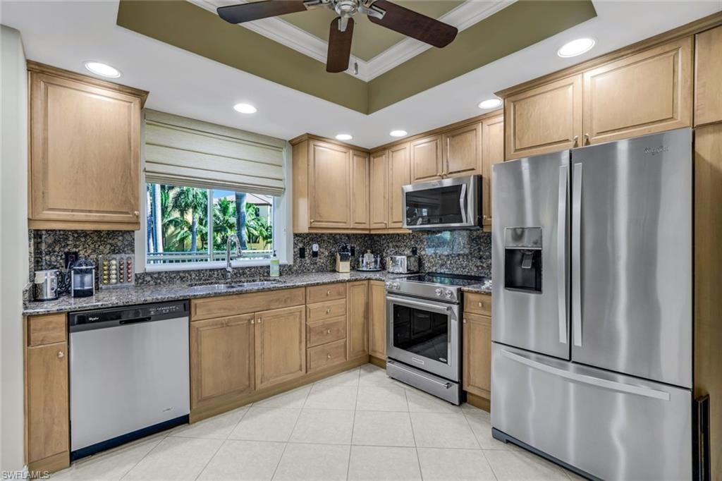 2728 Tiburon BLVD E 105 photo 7