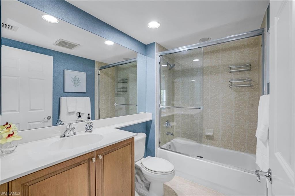 2728 Tiburon BLVD E 105 photo 14