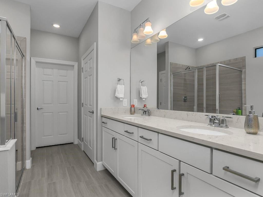 17581 Ashcomb WAY photo 21