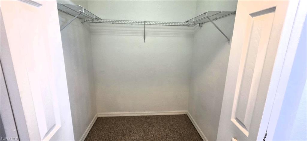 Walk-in closet