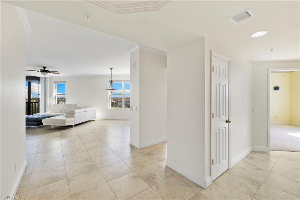 420 Cove Tower DR 804 photo 23