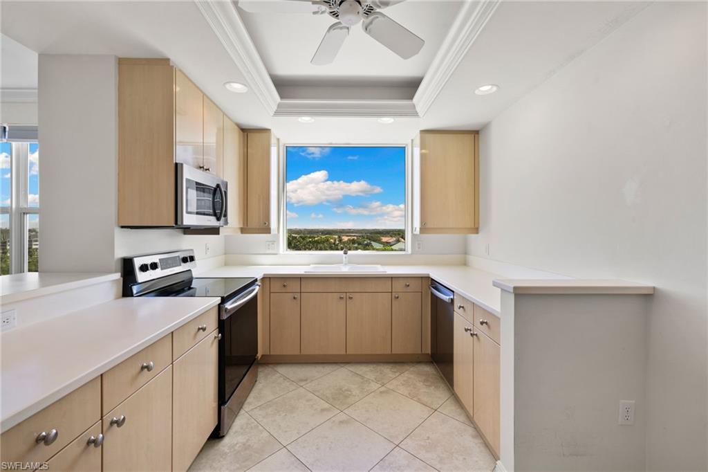 420 Cove Tower DR 804 photo 26