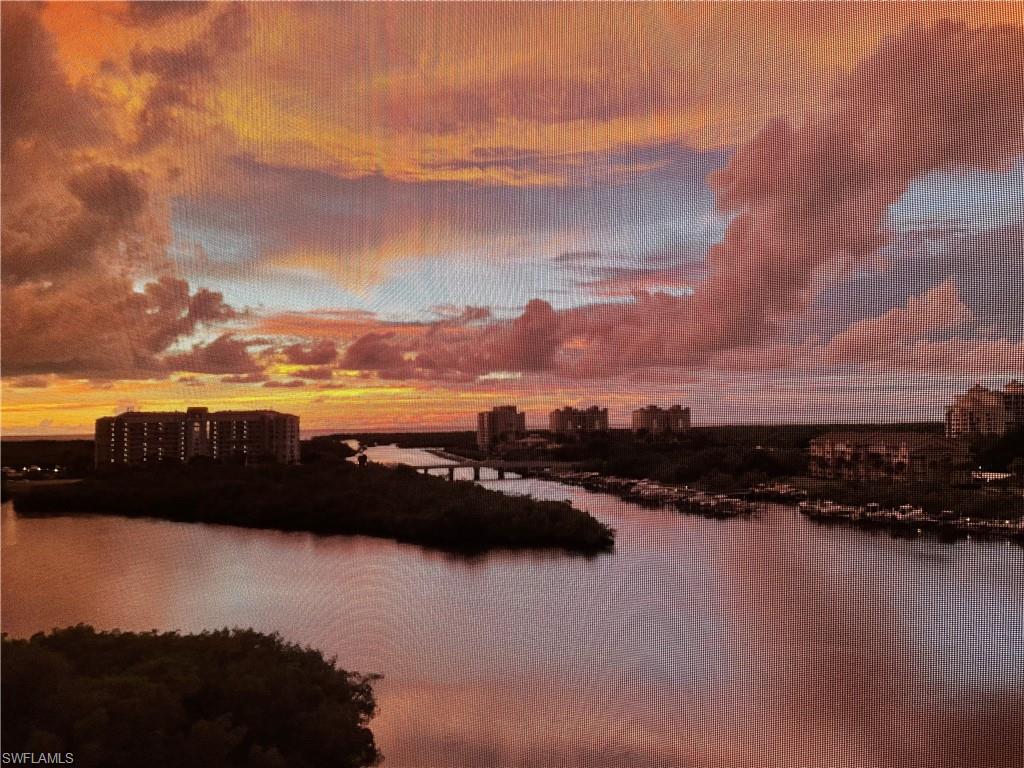 420 Cove Tower DR 804 photo 9