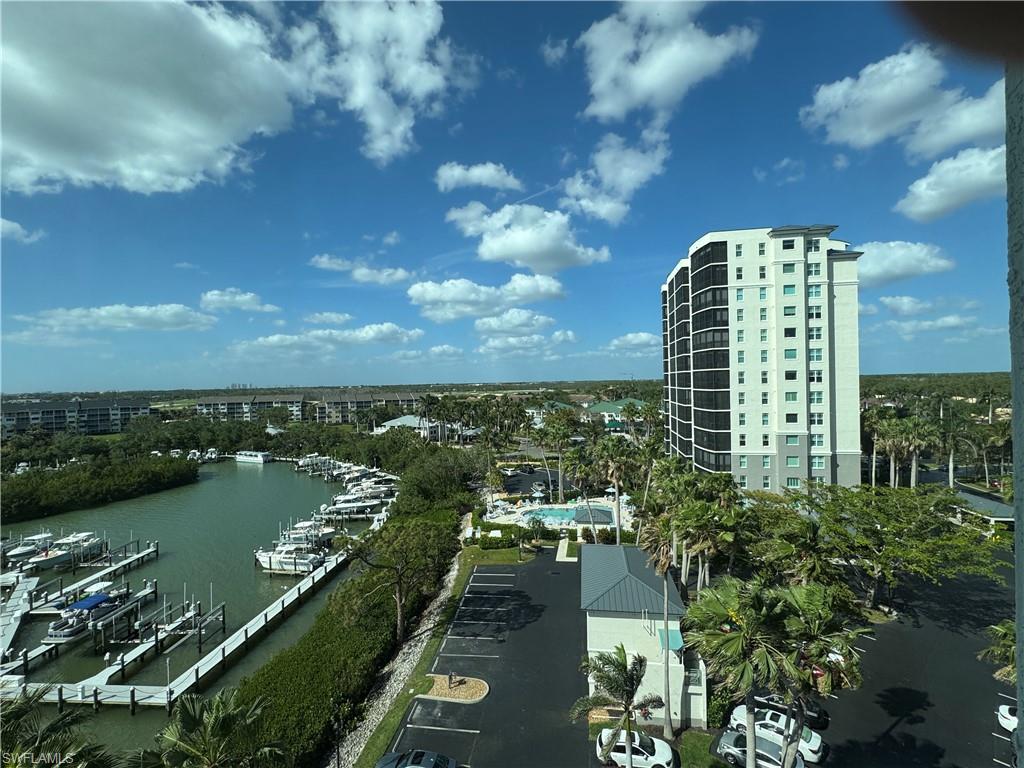 420 Cove Tower DR 804 photo 10