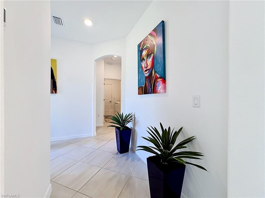 2558 Vine AVE photo 14
