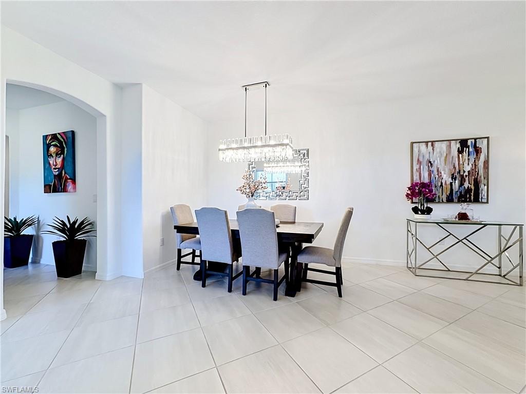 2558 Vine AVE photo 15