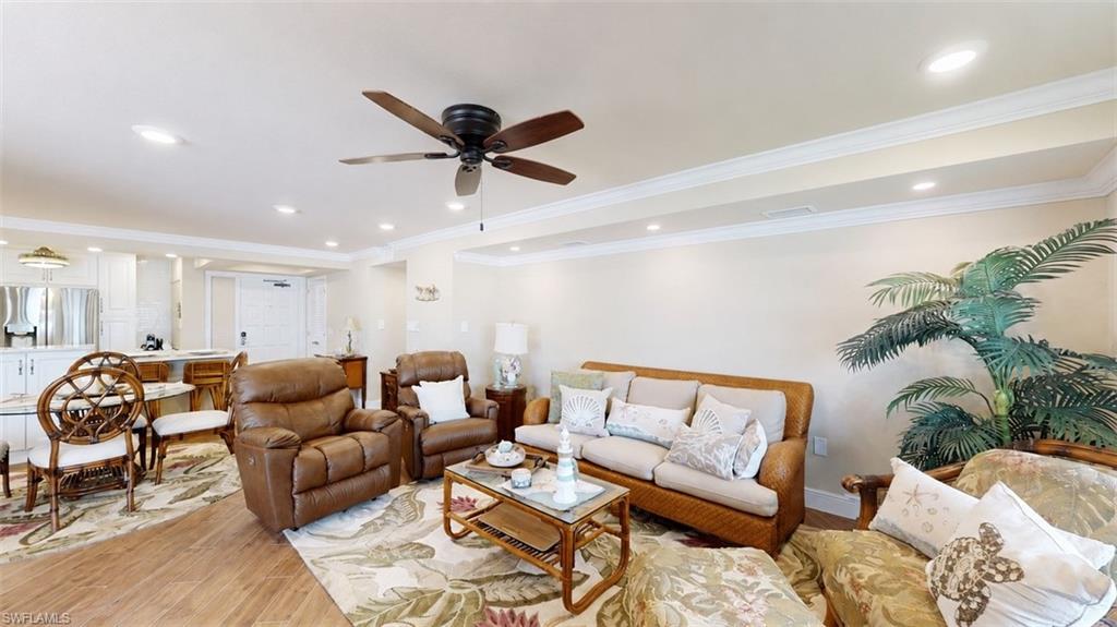 6662 Estero BLVD 409 photo 17