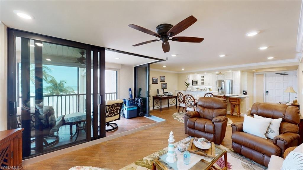 6662 Estero BLVD 409 photo 16