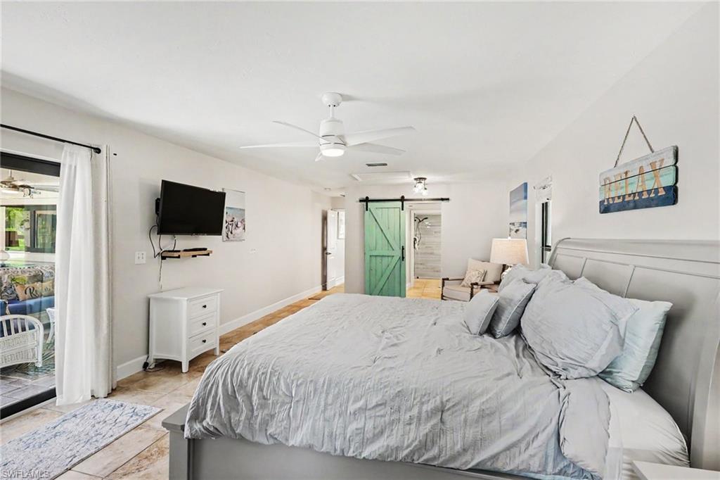 1533 SW 57th TER photo 13