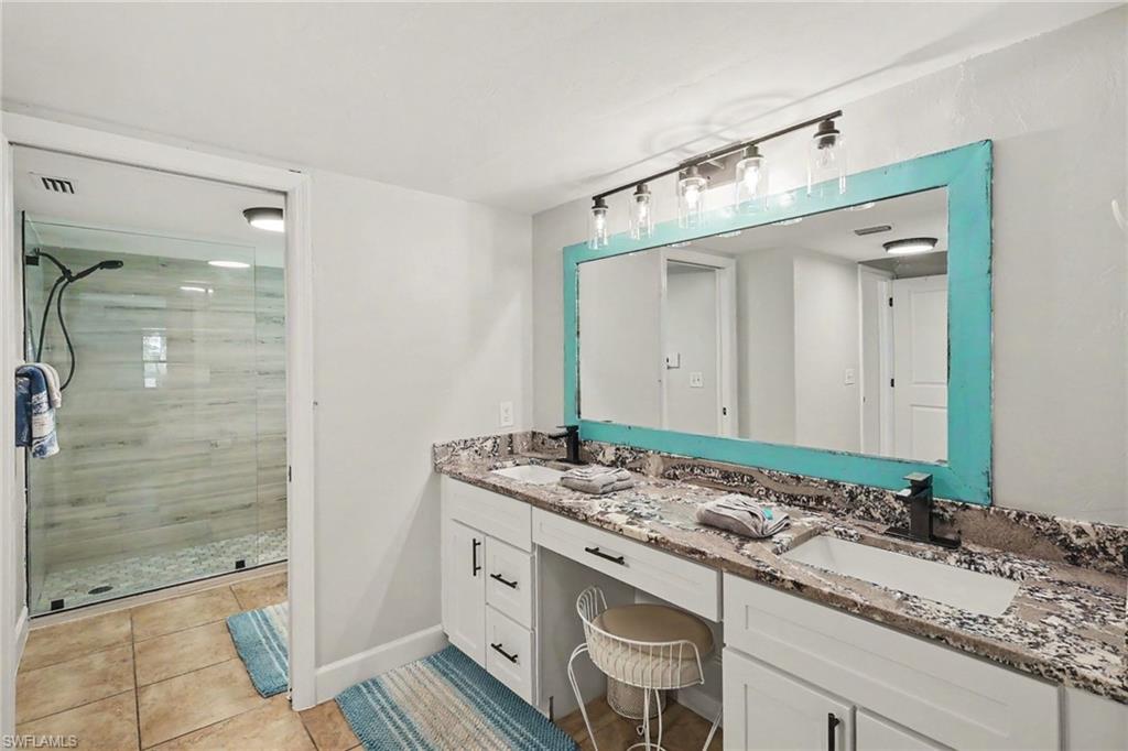 1533 SW 57th TER photo 15