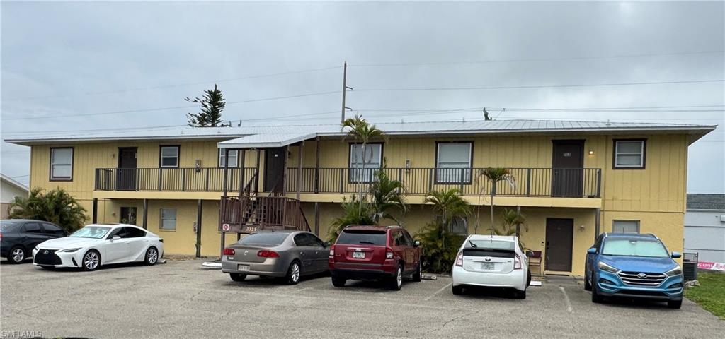 3325 SE 15th PL 202