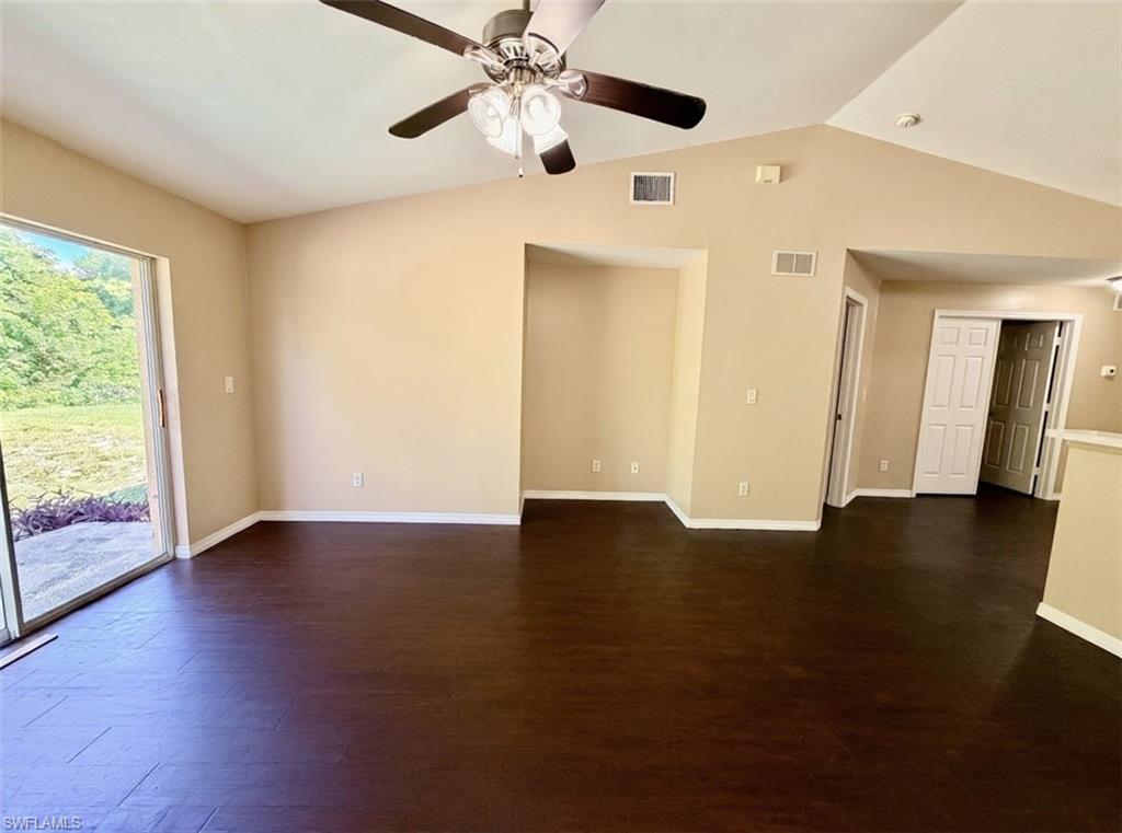 346 Bell BLVD S photo 16
