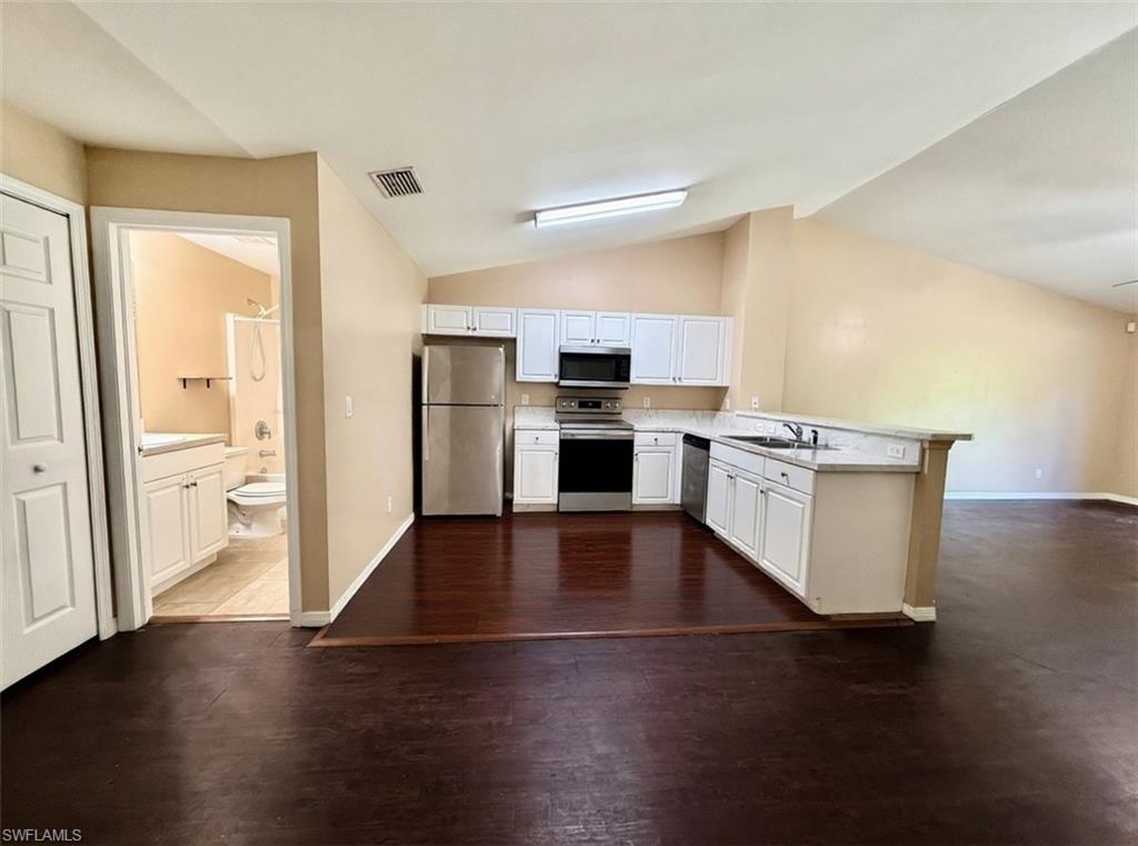 346 Bell BLVD S photo 11