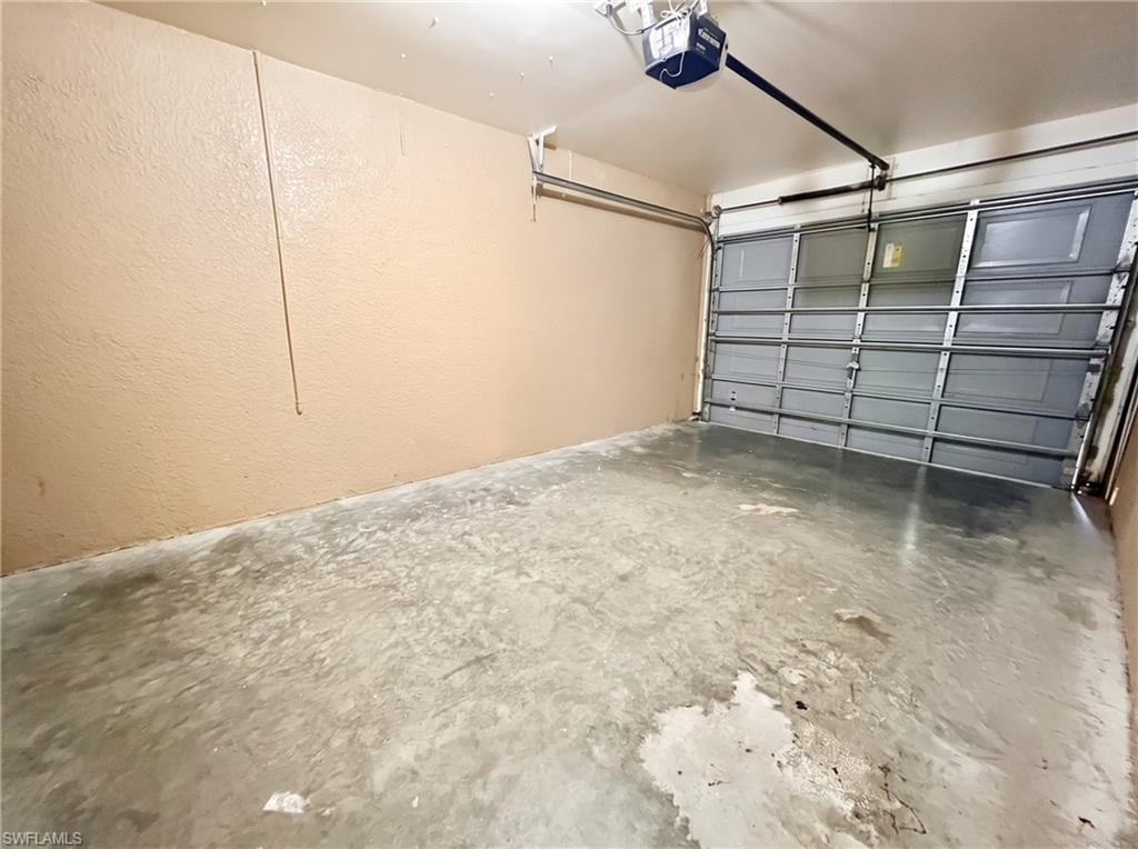 346 Bell BLVD S photo 8
